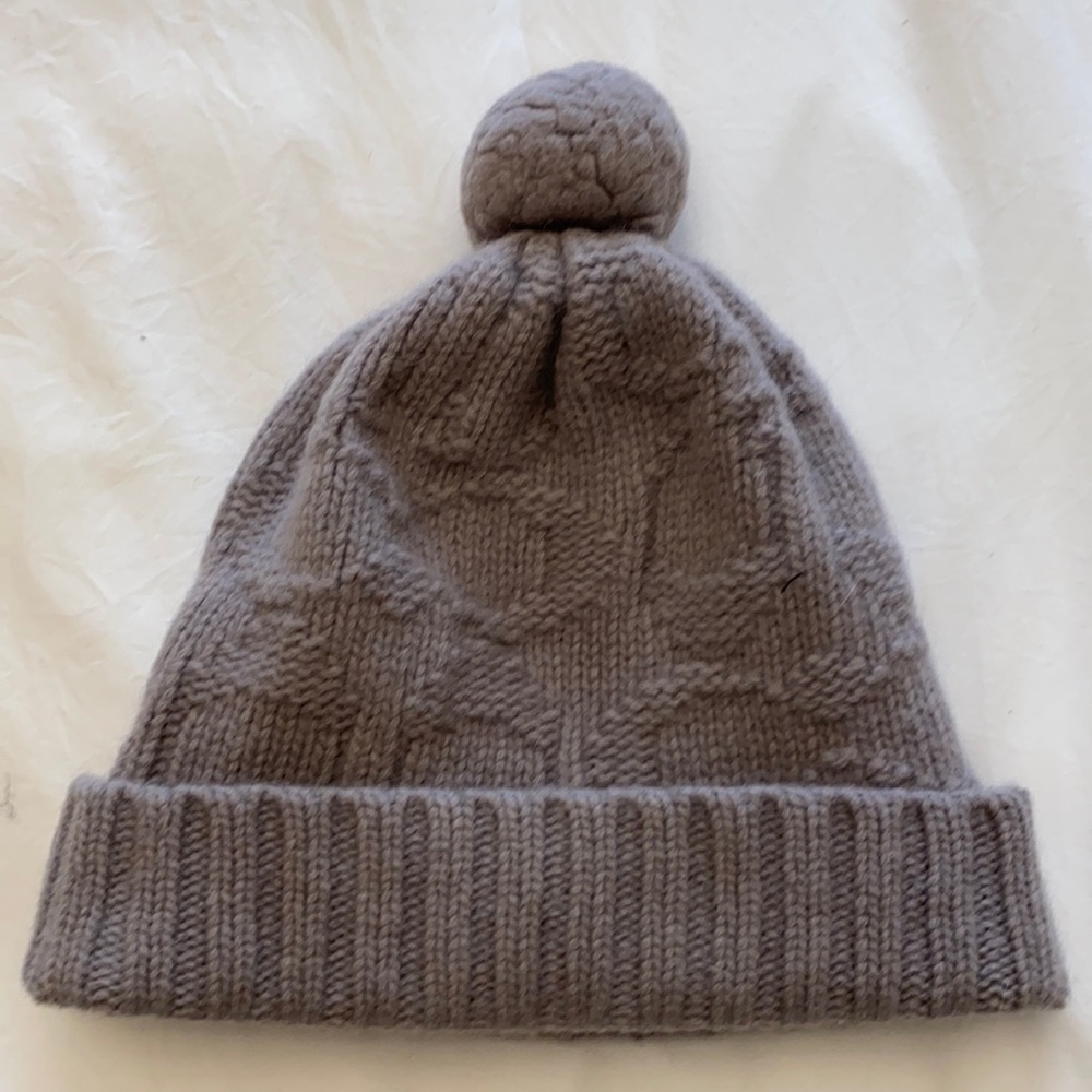 Coach gray winter hat, very good condition
